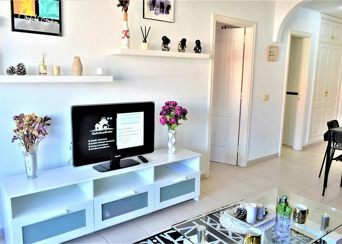 Cozy Apartment Tenerife South Wifi & Pool